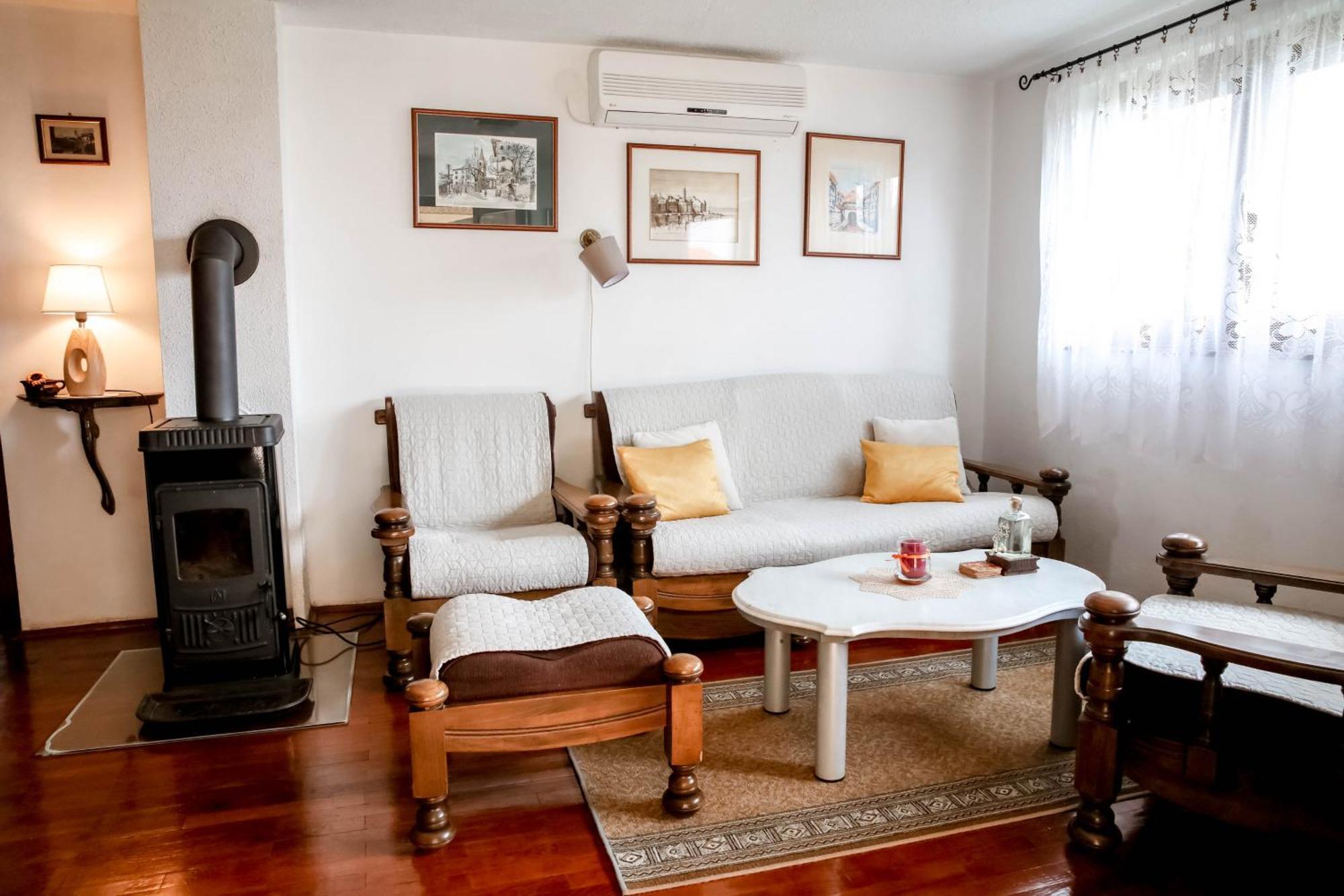 Apartman Lori Lovran Ngoại thất bức ảnh